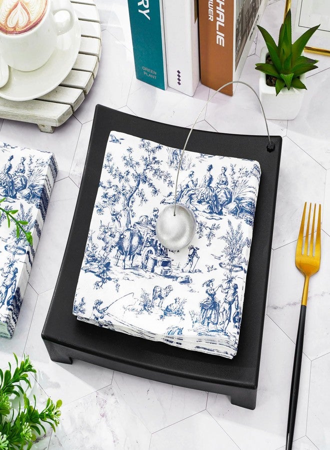 JarThenaAMCS مناديل ورقية زرقاء وبيضاء من JarThenaAMCS، 80 ورقة، مطبوعة بنقوش قرى فرنسية، للاستخدام مرة واحدة، مزينة بنقوش ريفية، مثالية لحفلات الغداء والعشاء، مقاس 6.5 × 6.5 بوصة. - Image 3